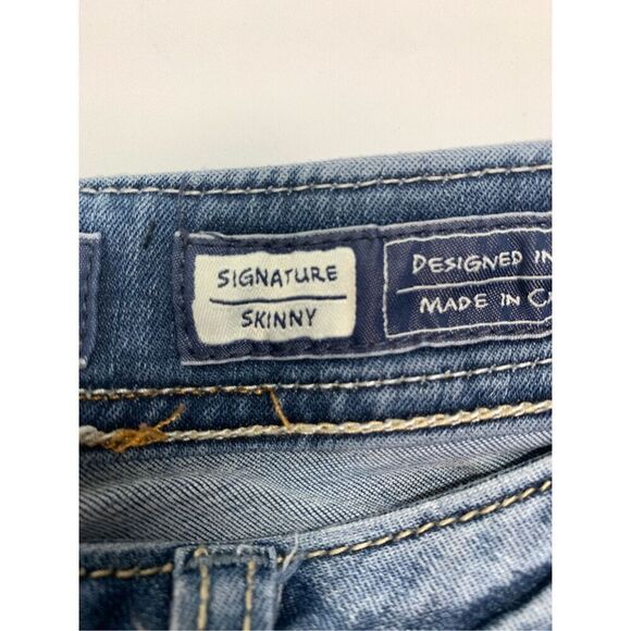 Miss Me Jean Signature Plaid Patch Skinny Jean Size 31 - Picture 5 of 10